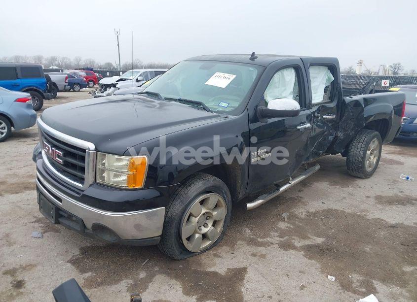 Photo 2 of 2011 Gmc Sierra 1500 SLE (VIN 3GTP1VE05BG399018)