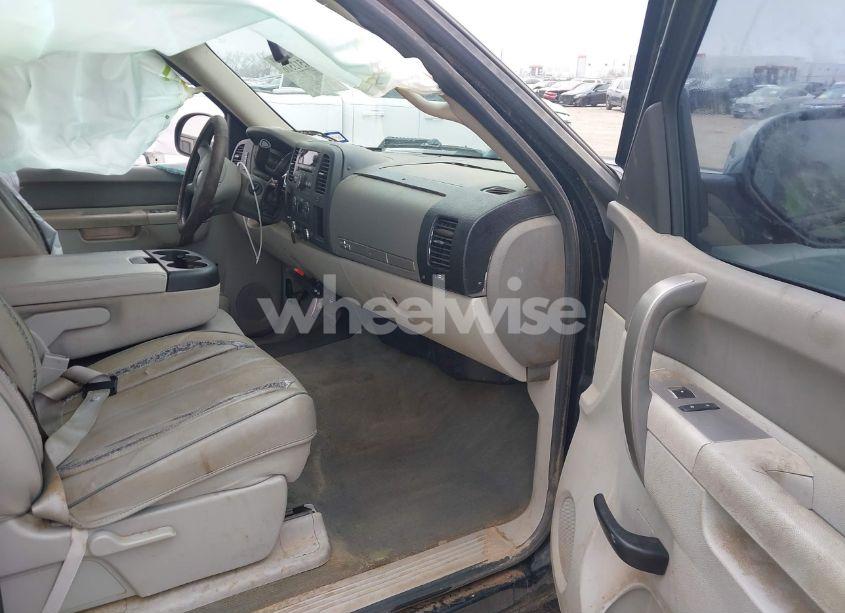 Photo 5 of 2011 Gmc Sierra 1500 SLE (VIN 3GTP1VE05BG399018)