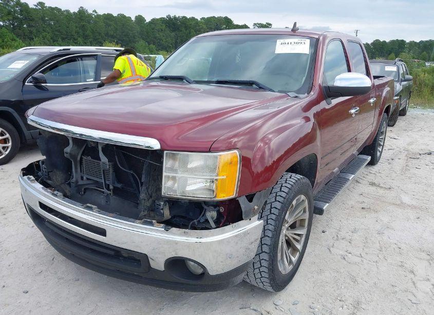 Photo 2 of 2013 Gmc Sierra 1500 SLE (VIN 3GTP1VE05DG349254)