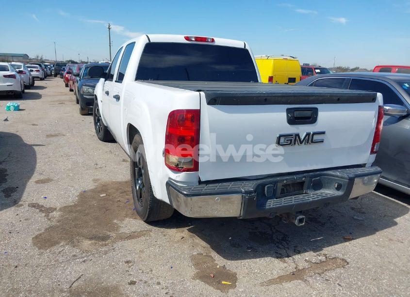 Photo 3 of 2011 Gmc Sierra 1500 SLE (VIN 3GTP1VE06BG272410)