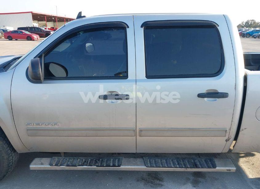 Photo 14 of 2011 Gmc Sierra 1500 SLE (VIN 3GTP1VE07BG389882)