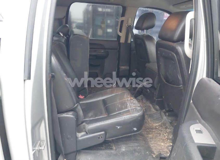 Photo 8 of 2011 Gmc Sierra 1500 SLE (VIN 3GTP1VE07BG389882)