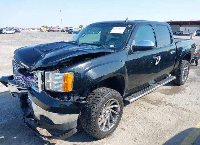 Photo 2 of 2013 Gmc Sierra 1500 SLE (VIN 3GTP1VE07DG311363)