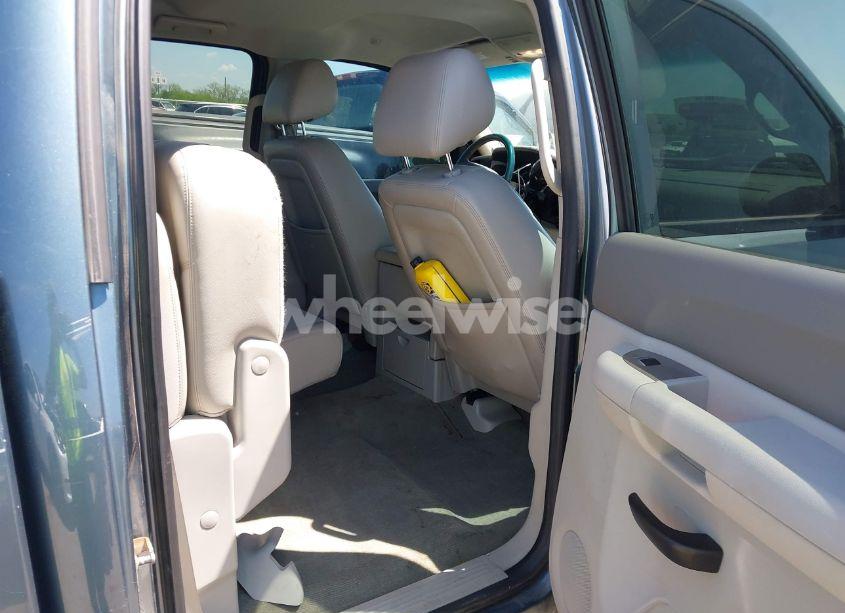 Photo 8 of 2011 Gmc Sierra 1500 SLE (VIN 3GTP1VE08BG378079)