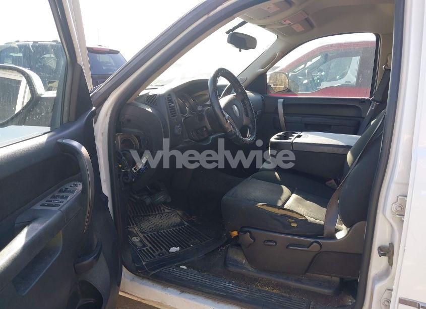 Photo 5 of 2011 Gmc Sierra 1500 SLE (VIN 3GTP1VE09BG219331)