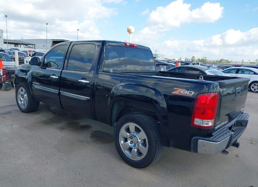 Photo 3 of 2011 Gmc Sierra 1500 SLE (VIN 3GTP1VE0XBG138743)