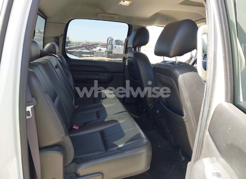 Photo 8 of 2012 Gmc Sierra 1500 SLE (VIN 3GTP1VE0XCG132555)