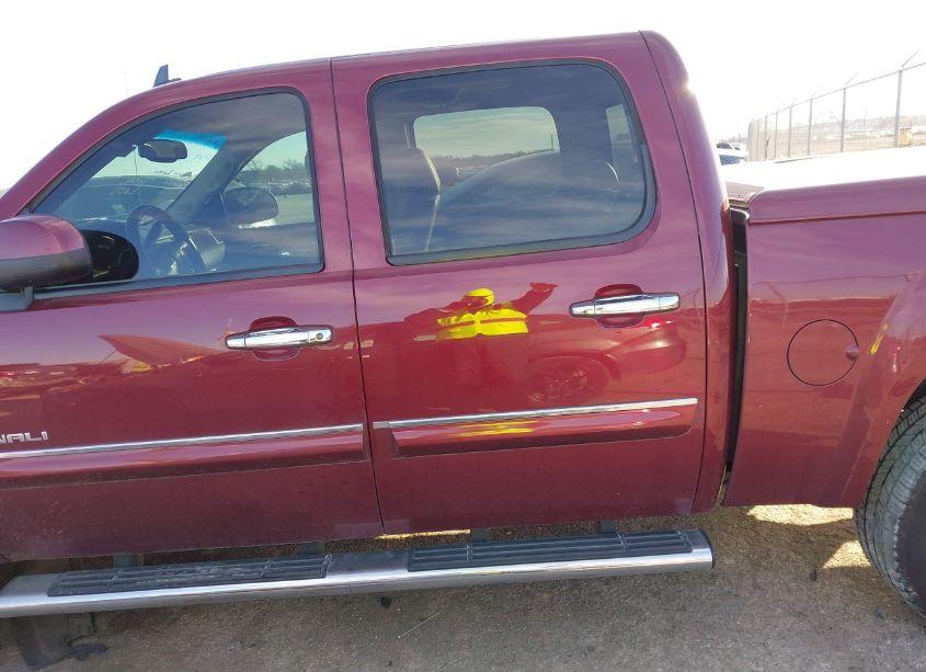 Photo 14 of 2013 Gmc Sierra 1500 DENALI (VIN 3GTP1XE24DG195259)