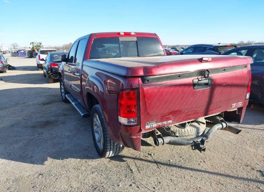 Photo 3 of 2013 Gmc Sierra 1500 DENALI (VIN 3GTP1XE24DG195259)