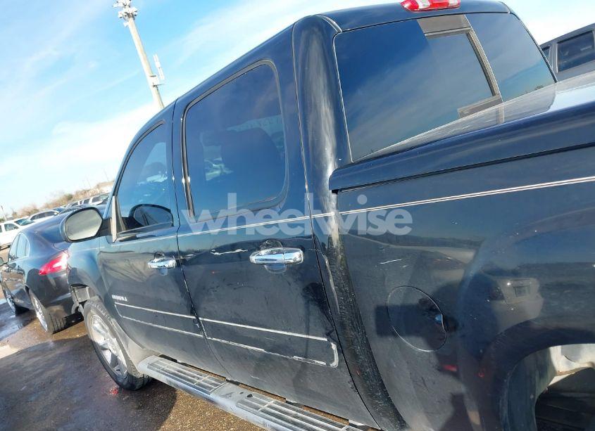 Photo 14 of 2013 Gmc Sierra 1500 DENALI (VIN 3GTP1XE25DG188143)