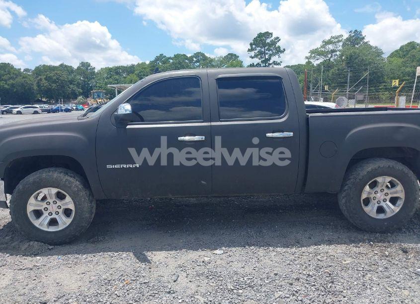 Photo 14 of 2011 Gmc Sierra 1500 SL (VIN 3GTP2UEA0BG170603)