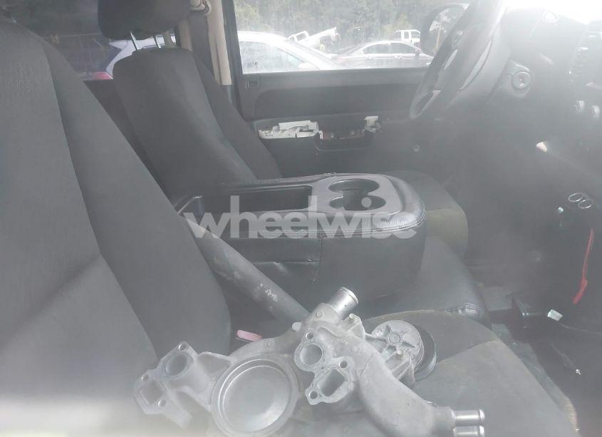 Photo 5 of 2011 Gmc Sierra 1500 SL (VIN 3GTP2UEA0BG170603)