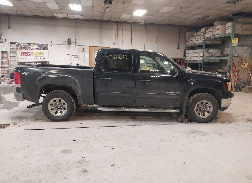 Photo 13 of 2011 Gmc Sierra 1500 SL (VIN 3GTP2UEA0BG191032)
