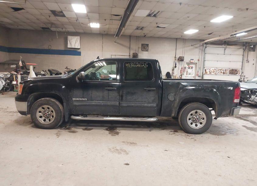 Photo 14 of 2011 Gmc Sierra 1500 SL (VIN 3GTP2UEA0BG191032)