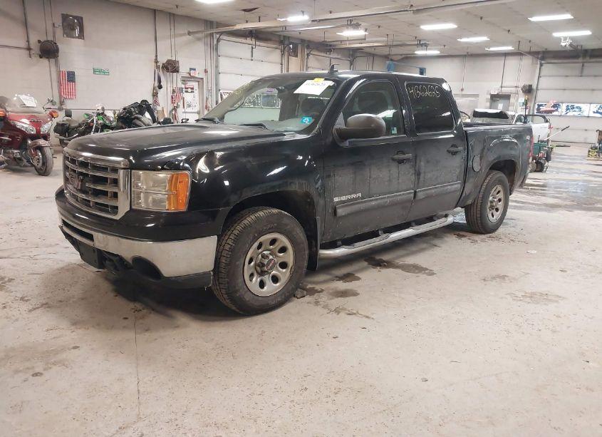 Photo 2 of 2011 Gmc Sierra 1500 SL (VIN 3GTP2UEA0BG191032)