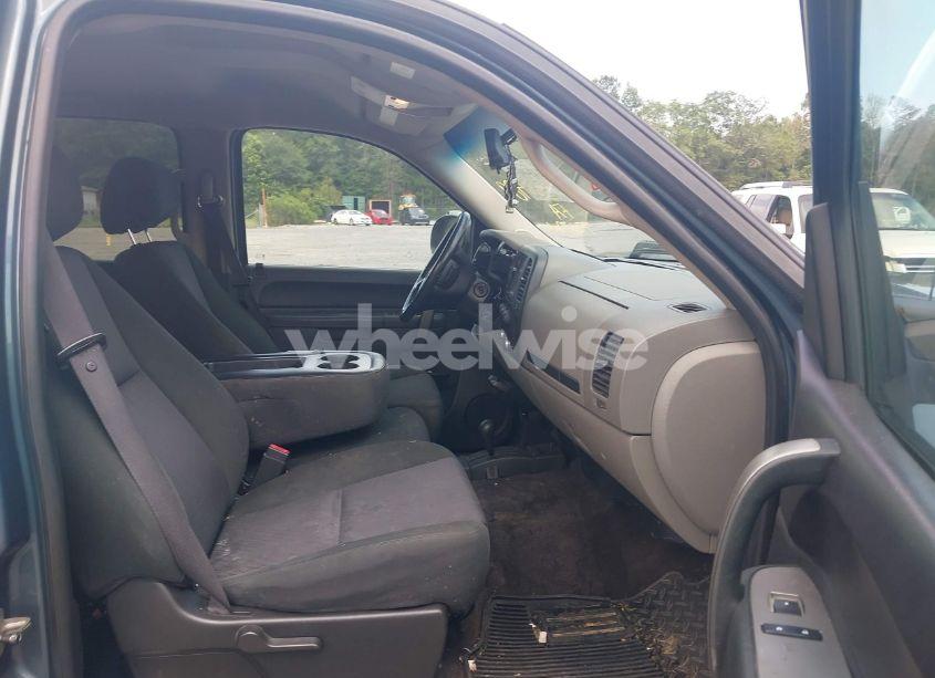 Photo 5 of 2011 Gmc Sierra 1500 SL (VIN 3GTP2UEA0BG333489)