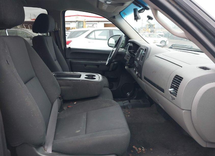 Photo 5 of 2011 Gmc Sierra 1500 SL (VIN 3GTP2UEA5BG257493)