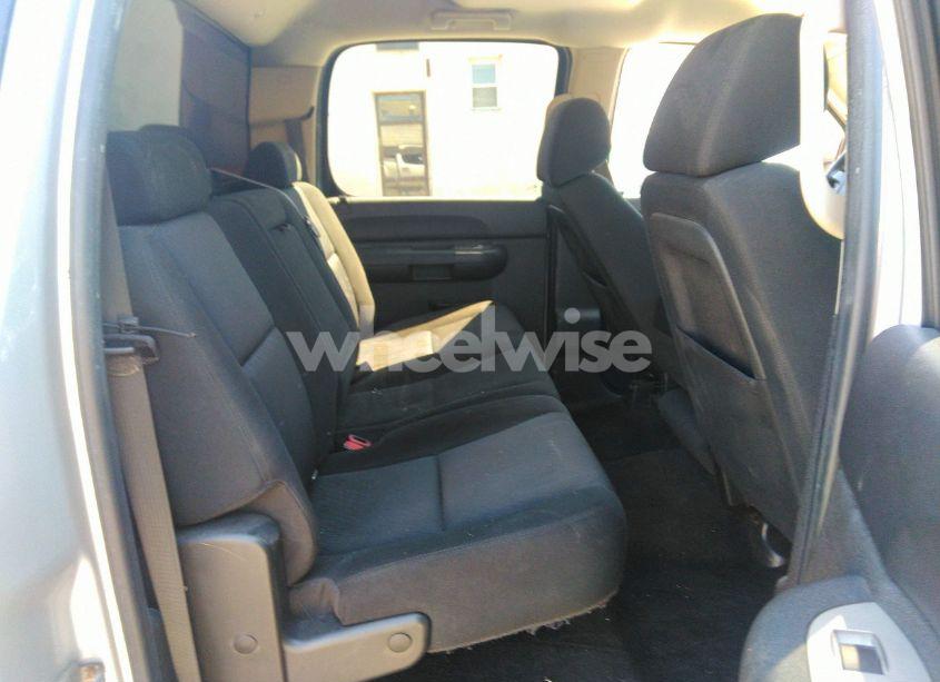 Photo 8 of 2011 Gmc Sierra 1500 SL (VIN 3GTP2UEA6BG134334)