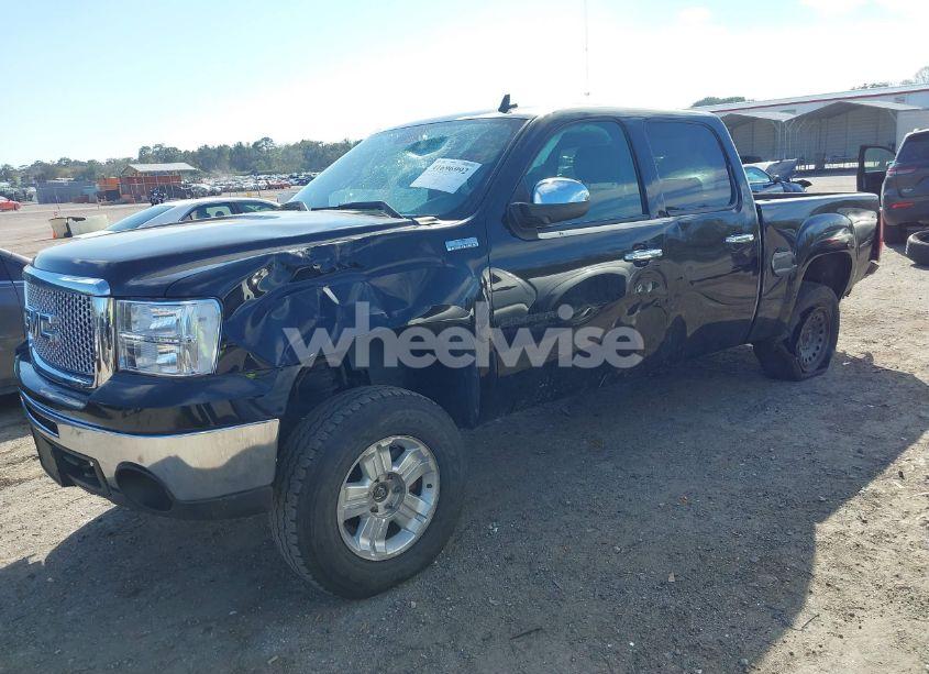 Photo 2 of 2011 Gmc Sierra 1500 SLE (VIN 3GTP2VE30BG141626)