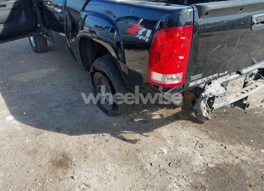 Photo 6 of 2011 Gmc Sierra 1500 SLE (VIN 3GTP2VE30BG141626)