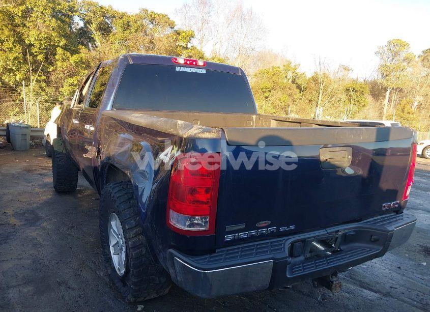 Photo 3 of 2011 Gmc Sierra 1500 SLE (VIN 3GTP2VE31BG142798)