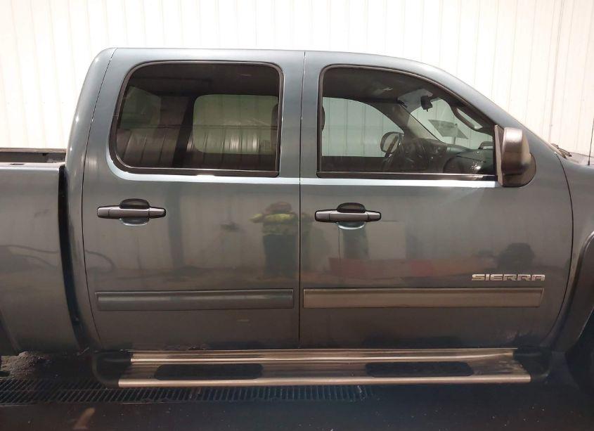 Photo 13 of 2011 Gmc Sierra 1500 SLE (VIN 3GTP2VE31BG328213)