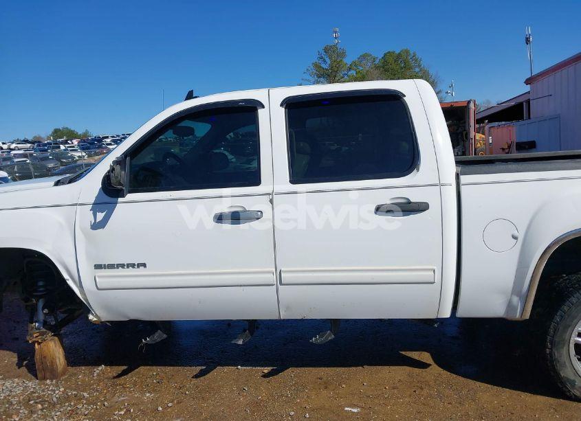 Photo 15 of 2011 Gmc Sierra 1500 SLE (VIN 3GTP2VE32BG247348)
