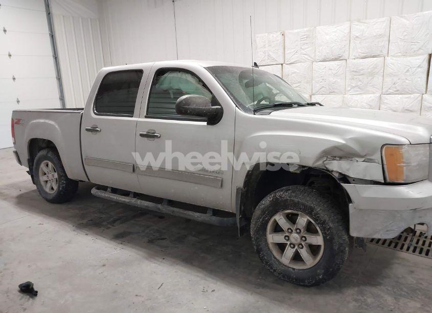 Photo 14 of 2011 Gmc Sierra 1500 SLE (VIN 3GTP2VE33BG253174)