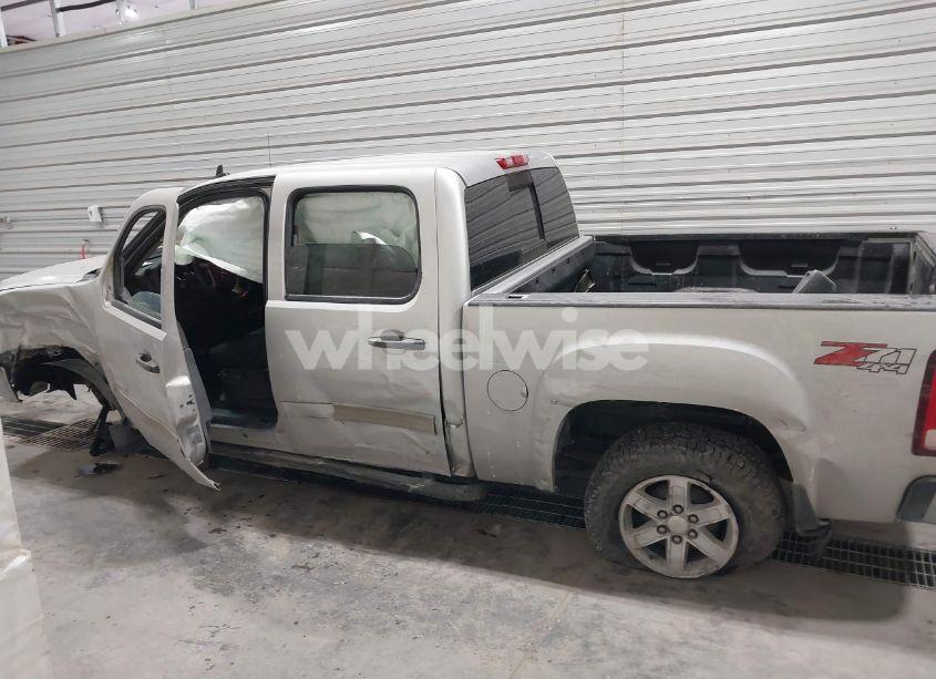 Photo 15 of 2011 Gmc Sierra 1500 SLE (VIN 3GTP2VE33BG253174)