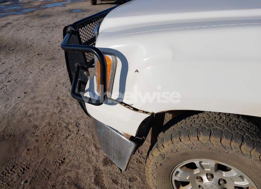 Photo 6 of 2011 Gmc Sierra 1500 SLE (VIN 3GTP2VE35BG141959)