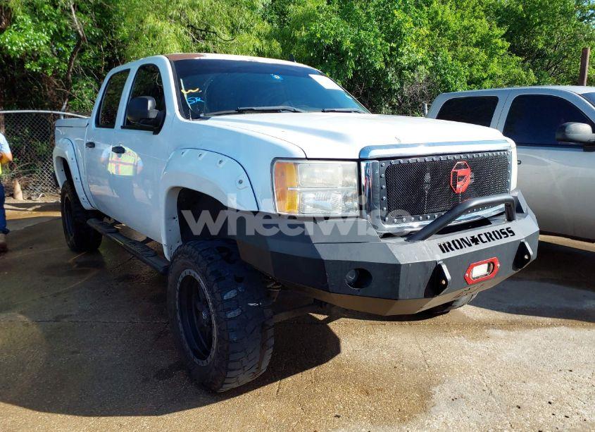 2011 Gmc Sierra 1500 SLE (VIN 3GTP2VE35BG374126) main photo