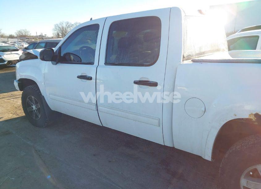 Photo 14 of 2011 Gmc Sierra 1500 SLE (VIN 3GTP2VE36BG336596)
