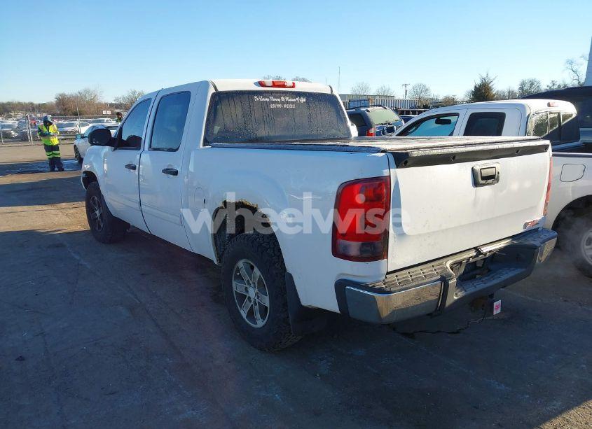 Photo 3 of 2011 Gmc Sierra 1500 SLE (VIN 3GTP2VE36BG336596)
