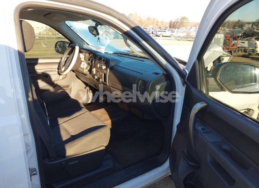 Photo 5 of 2011 Gmc Sierra 1500 SLE (VIN 3GTP2VE36BG336596)