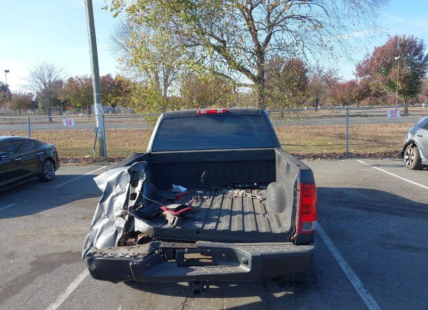 Photo 16 of 2011 Gmc Sierra 1500 SLE (VIN 3GTP2VE38BG371964)