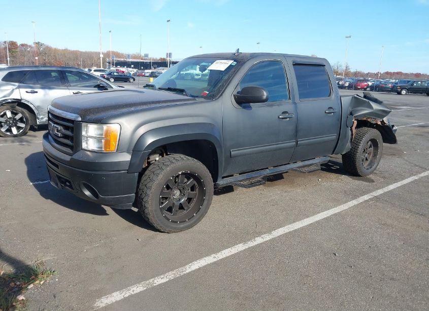 Photo 2 of 2011 Gmc Sierra 1500 SLE (VIN 3GTP2VE38BG371964)