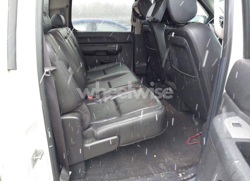 Photo 8 of 2011 Gmc Sierra 1500 SLE (VIN 3GTP2VE39BG306315)