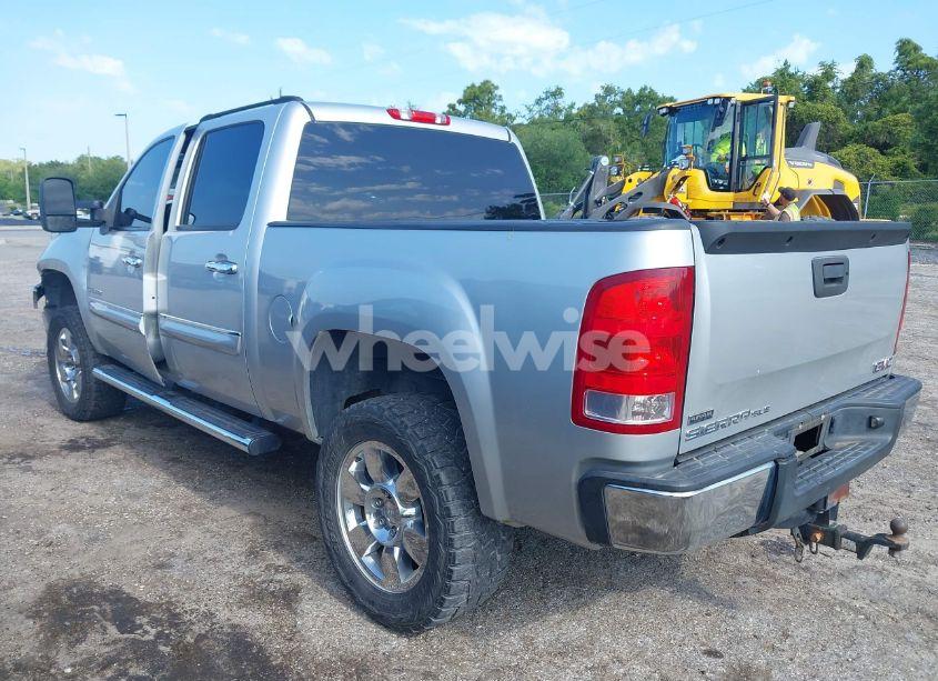 Photo 3 of 2011 Gmc Sierra 1500 SLE (VIN 3GTP2VE3XBG298564)