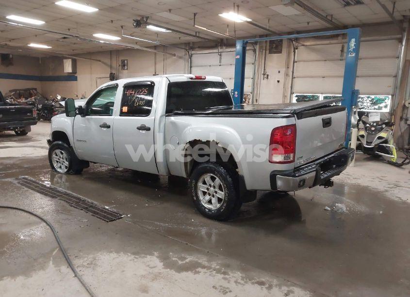 Photo 3 of 2012 Gmc Sierra 1500 SLE (VIN 3GTP2VE71CG178902)
