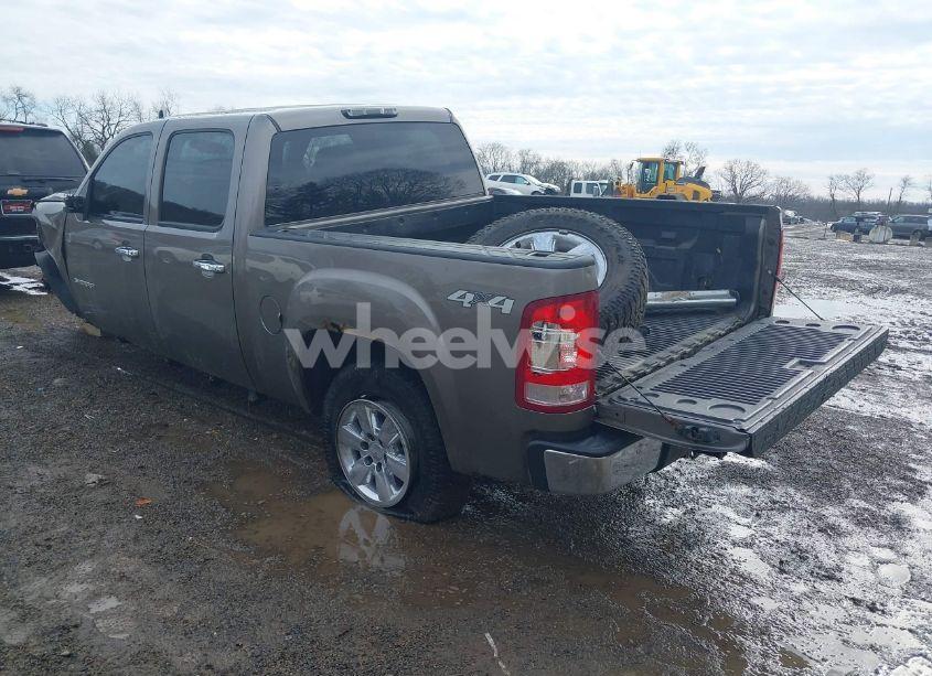 Photo 3 of 2012 Gmc Sierra 1500 SLE (VIN 3GTP2VE72CG215942)