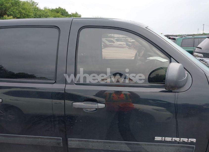 Photo 13 of 2013 Gmc Sierra 1500 SLE (VIN 3GTP2VE72DG194687)