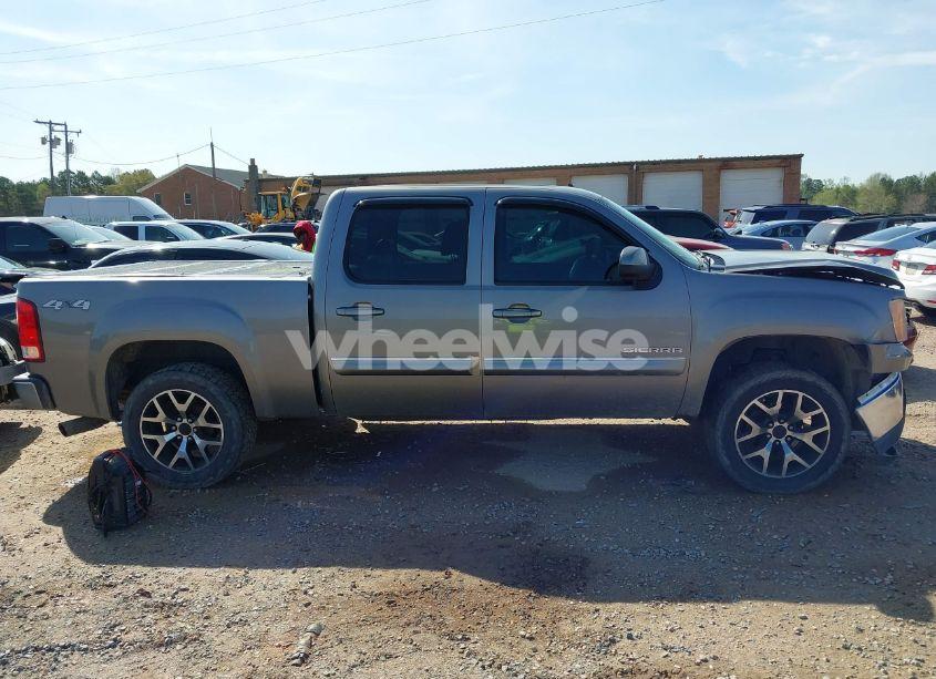 Photo 13 of 2013 Gmc Sierra 1500 SLE (VIN 3GTP2VE74DG239340)