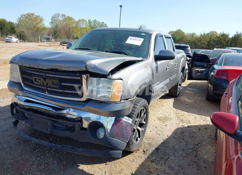 Photo 2 of 2013 Gmc Sierra 1500 SLE (VIN 3GTP2VE74DG239340)