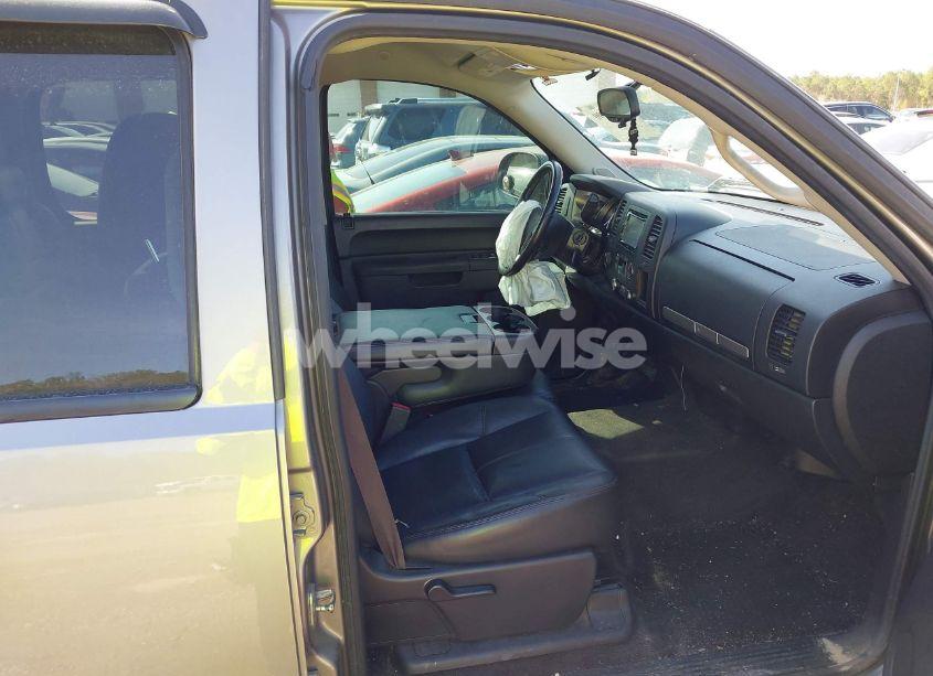 Photo 5 of 2013 Gmc Sierra 1500 SLE (VIN 3GTP2VE74DG239340)