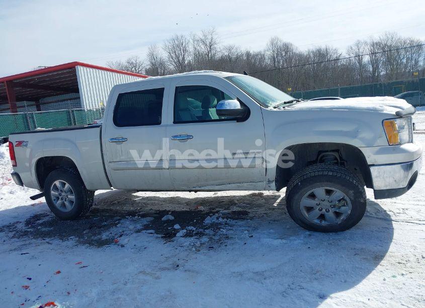 Photo 13 of 2013 Gmc Sierra 1500 SLE (VIN 3GTP2VE75DG178306)