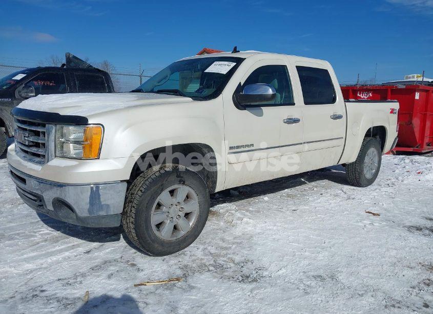 Photo 2 of 2013 Gmc Sierra 1500 SLE (VIN 3GTP2VE75DG178306)