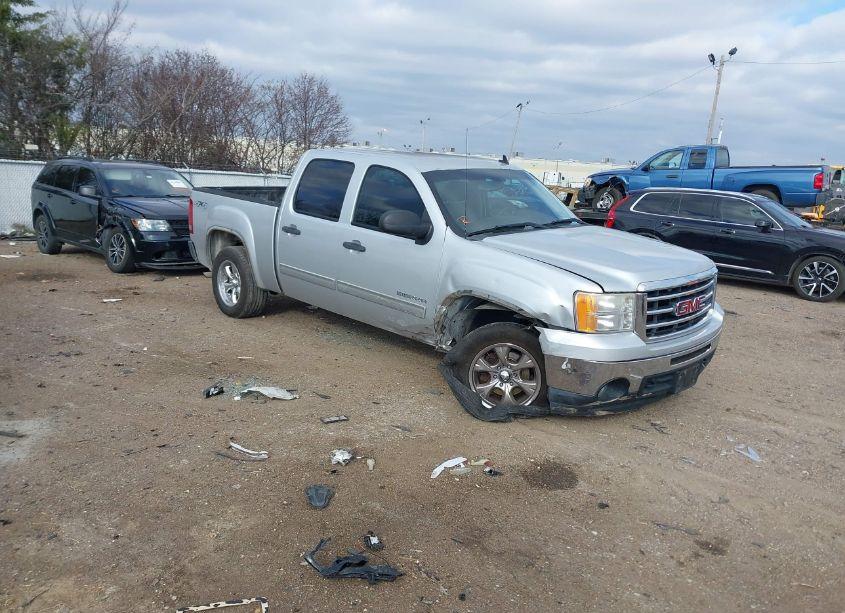 2013 Gmc Sierra 1500 SLE (VIN 3GTP2VE75DG272640) main photo