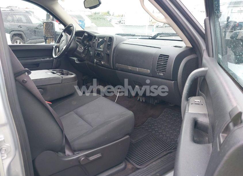 Photo 5 of 2012 Gmc Sierra 1500 SLE (VIN 3GTP2VE77CG190519)