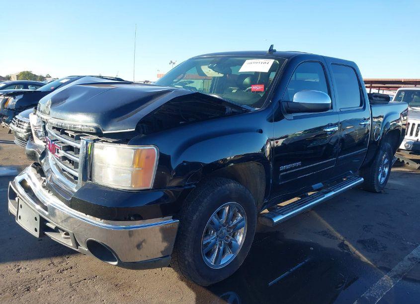 Photo 2 of 2013 Gmc Sierra 1500 SLE (VIN 3GTP2VE78DG318798)