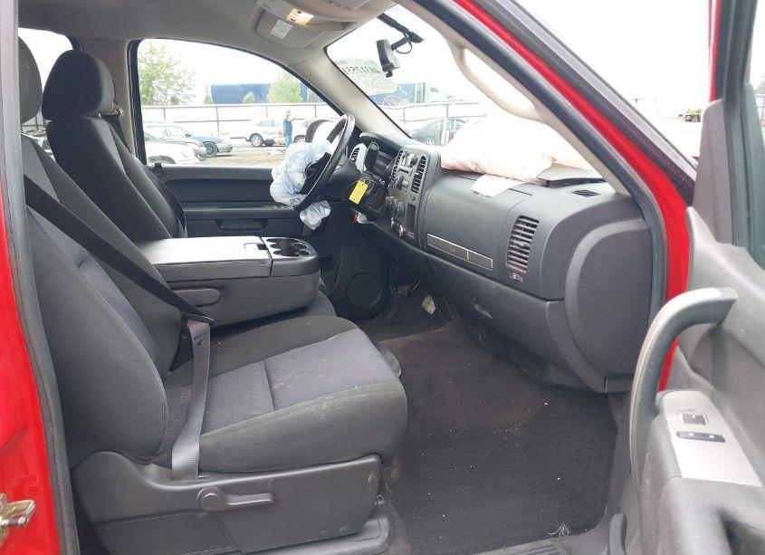 Photo 5 of 2011 Gmc Sierra 1500 SLE (VIN 3GTP2VEA8BG109375)